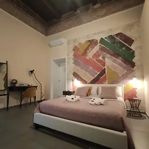 Bed & Breakfast L'arco E Il Vico, Napels