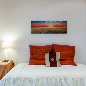  Apartment Via Rovetta Italy